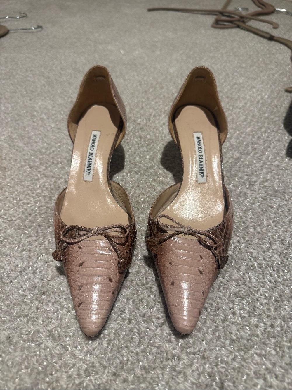 Manolo Blahnik Pink Brown Pointed-Toe D'Orsay Pumps